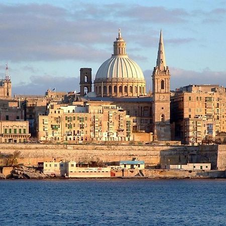 Marvellous Apartment With Valletta And Harbour Views Sliema Dış mekan fotoğraf