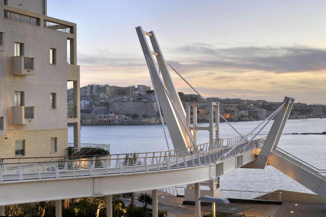 Marvellous Apartment With Valletta And Harbour Views Sliema Dış mekan fotoğraf
