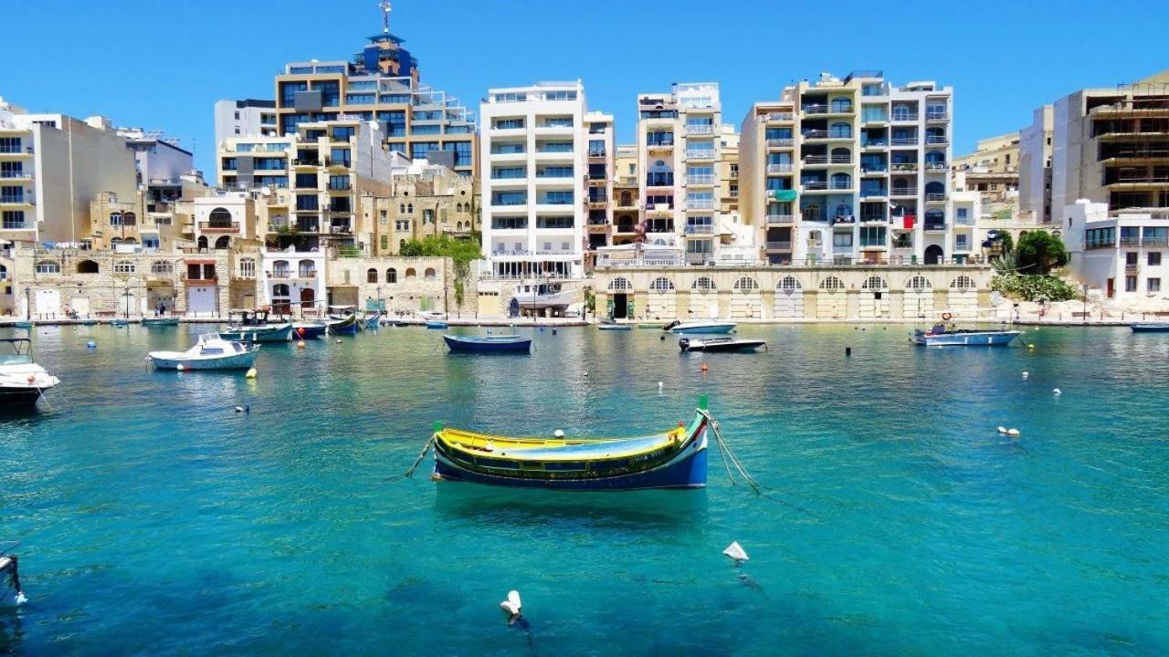 Marvellous Apartment With Valletta And Harbour Views Sliema Dış mekan fotoğraf