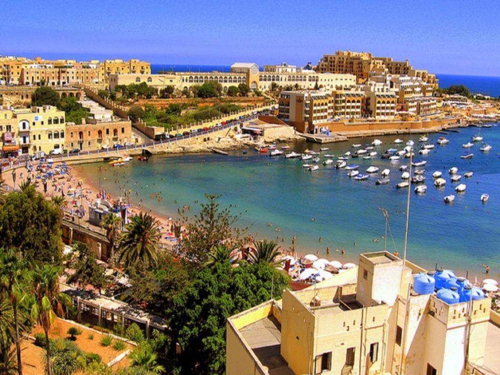 Marvellous Apartment With Valletta And Harbour Views Sliema Dış mekan fotoğraf